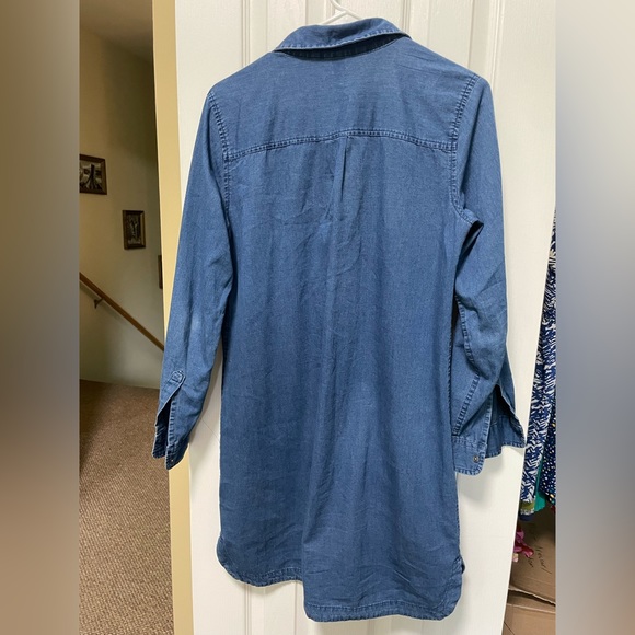Old navy jean shirt dress - Picture 3 of 3